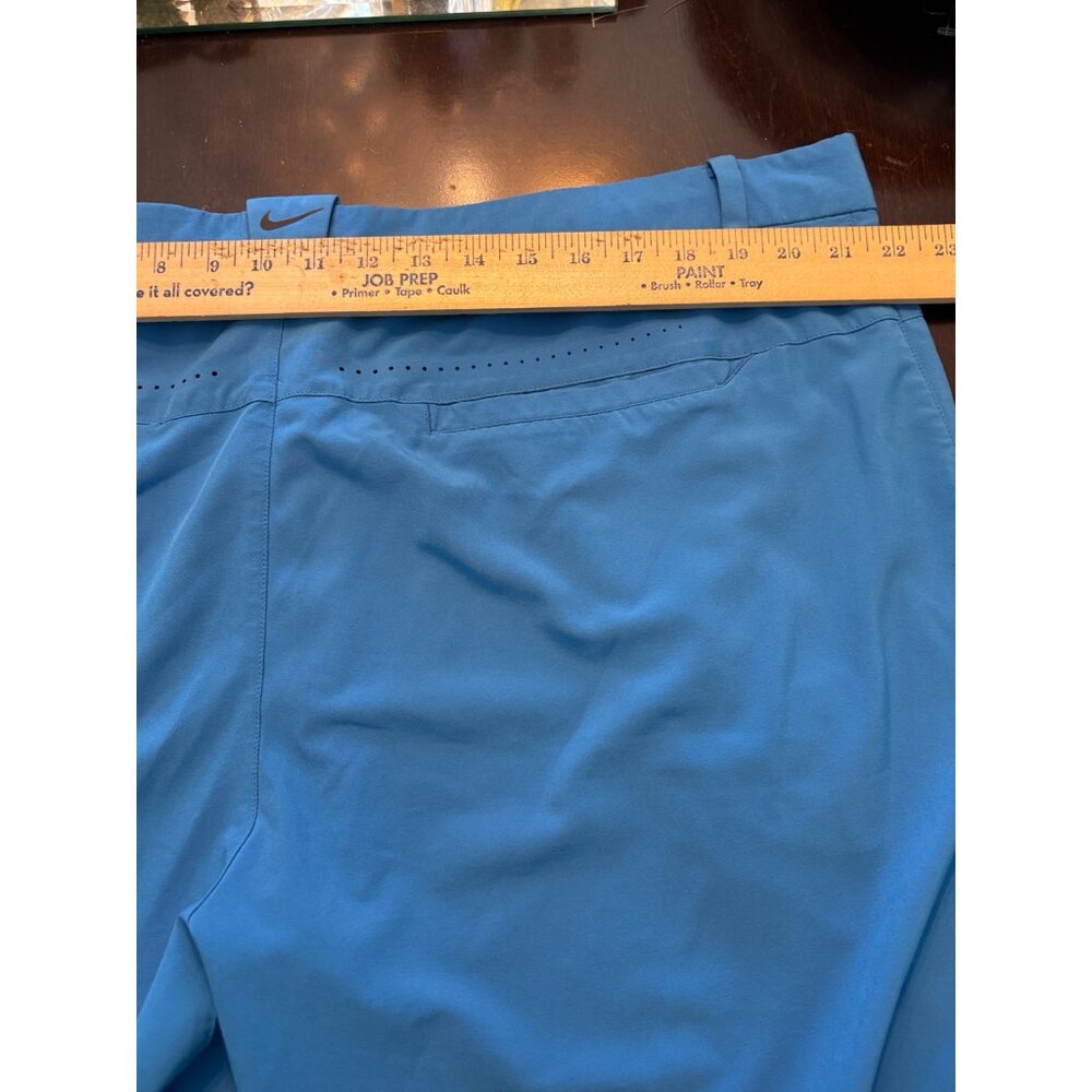 Nike Golf Blue Mens Performance Shorts - Lightweight & Moisture-Wicking Size 34